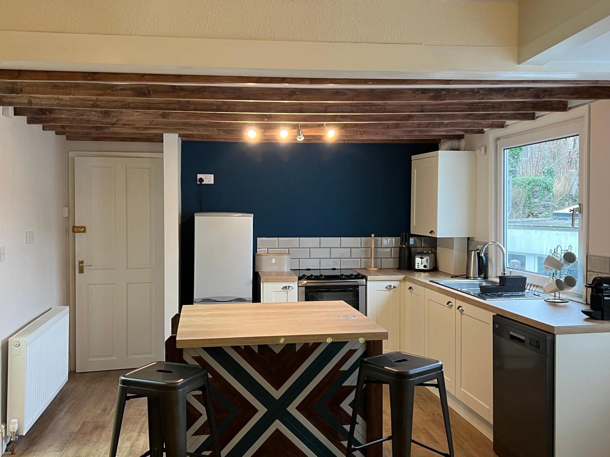 A Spacious 2 Bed Flat In Kingsbridge Town Εξωτερικό φωτογραφία